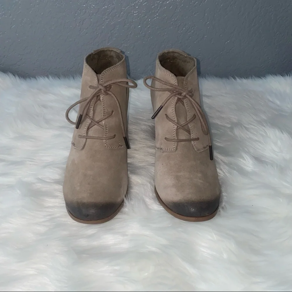 Toms Desert Taupe‎ Lunata Burnished Suede Booties
